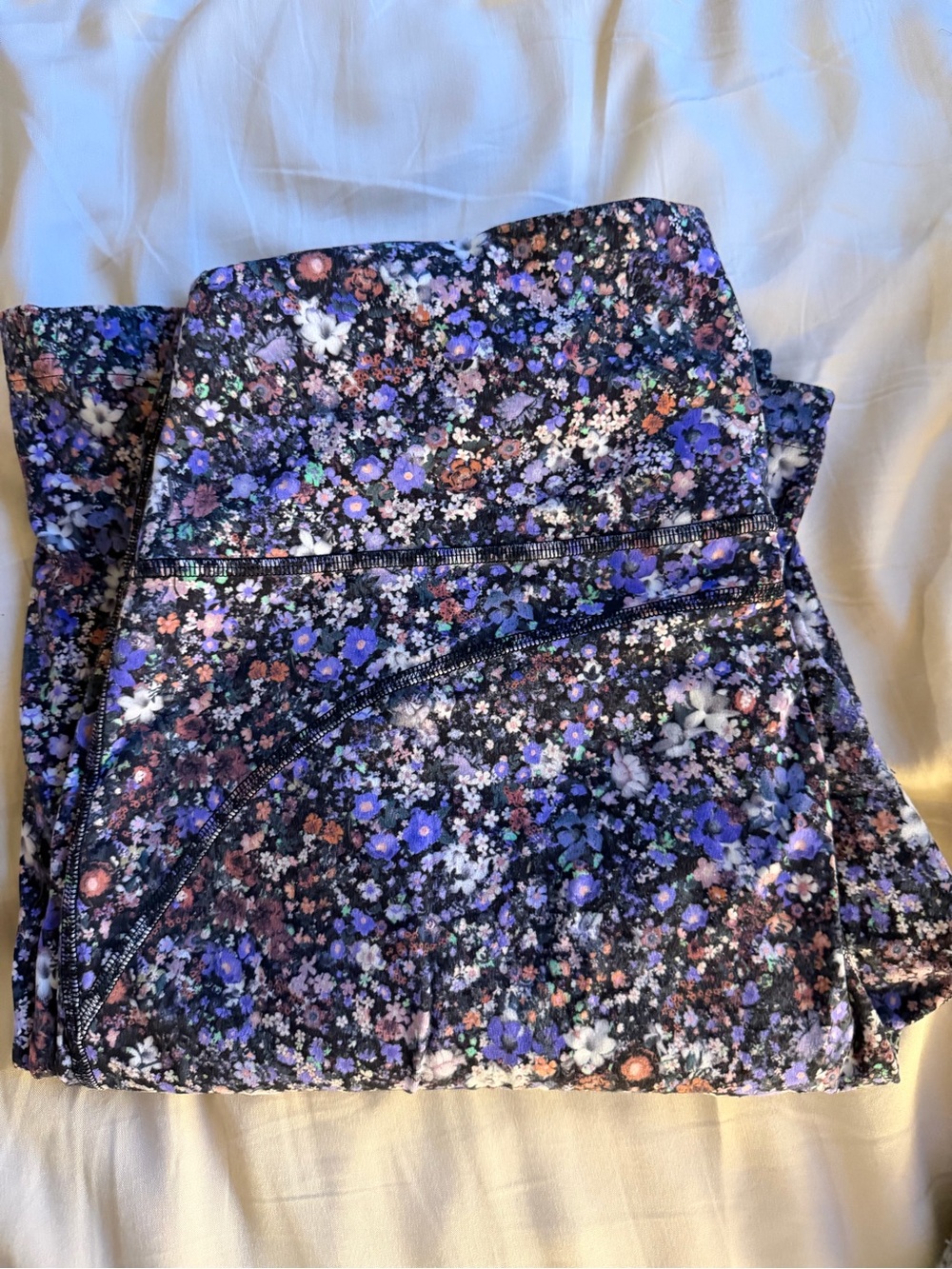 Lululemon Floral Groovy Pant